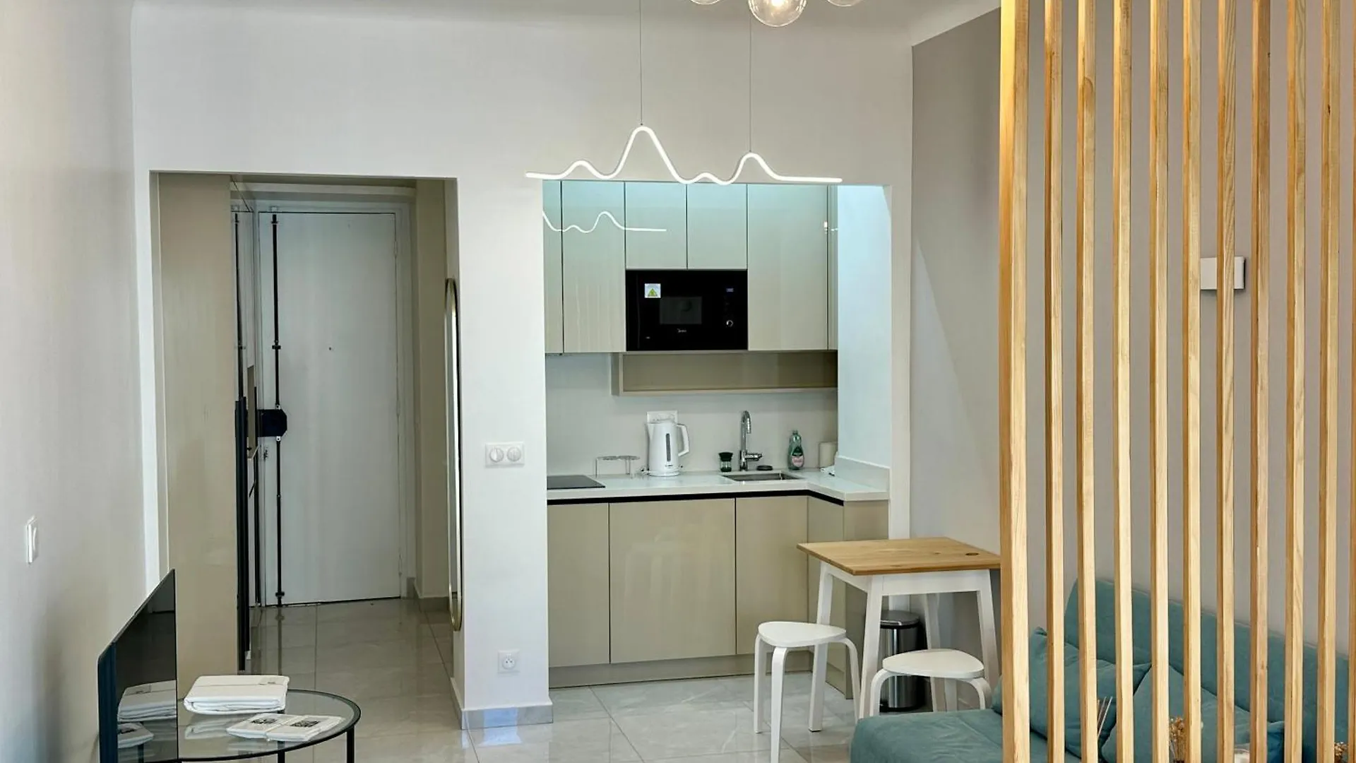 Apartment Comfortable Near Marais Beaubourg